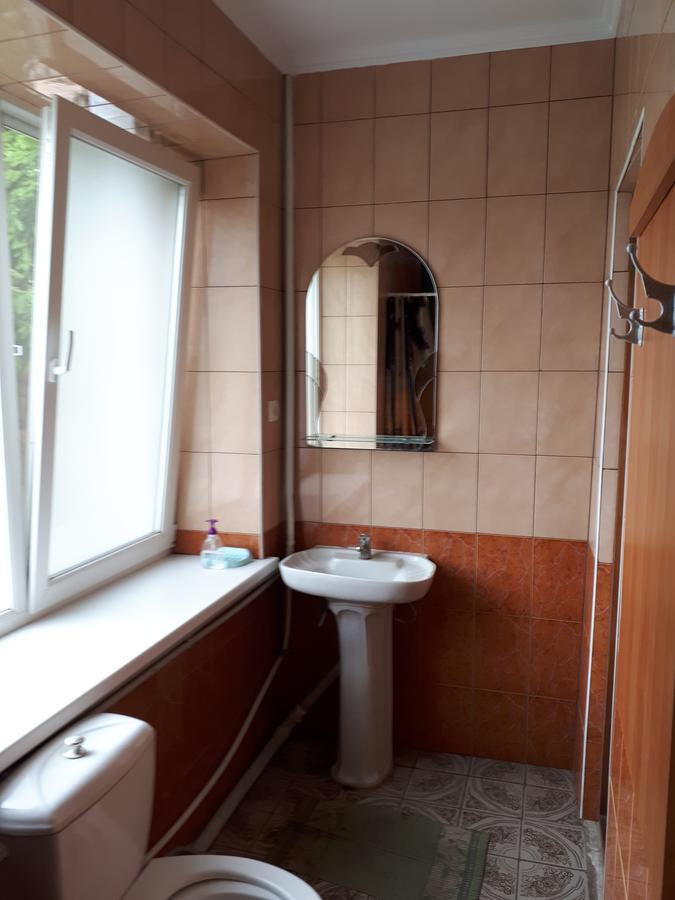 Hotel Gostynnyi Dvir Sharhorod Luaran gambar