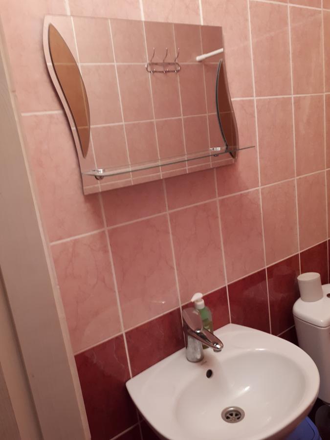 Hotel Gostynnyi Dvir Sharhorod Luaran gambar