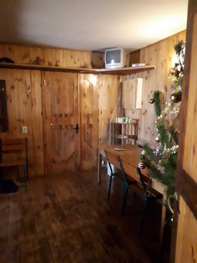 Hotel Gostynnyi Dvir Sharhorod Luaran gambar
