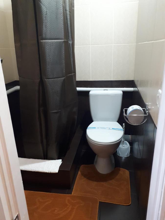Hotel Gostynnyi Dvir Sharhorod Luaran gambar